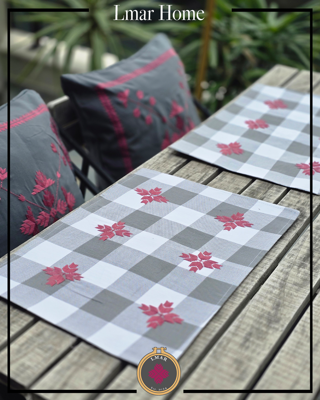 Table Mats - H107