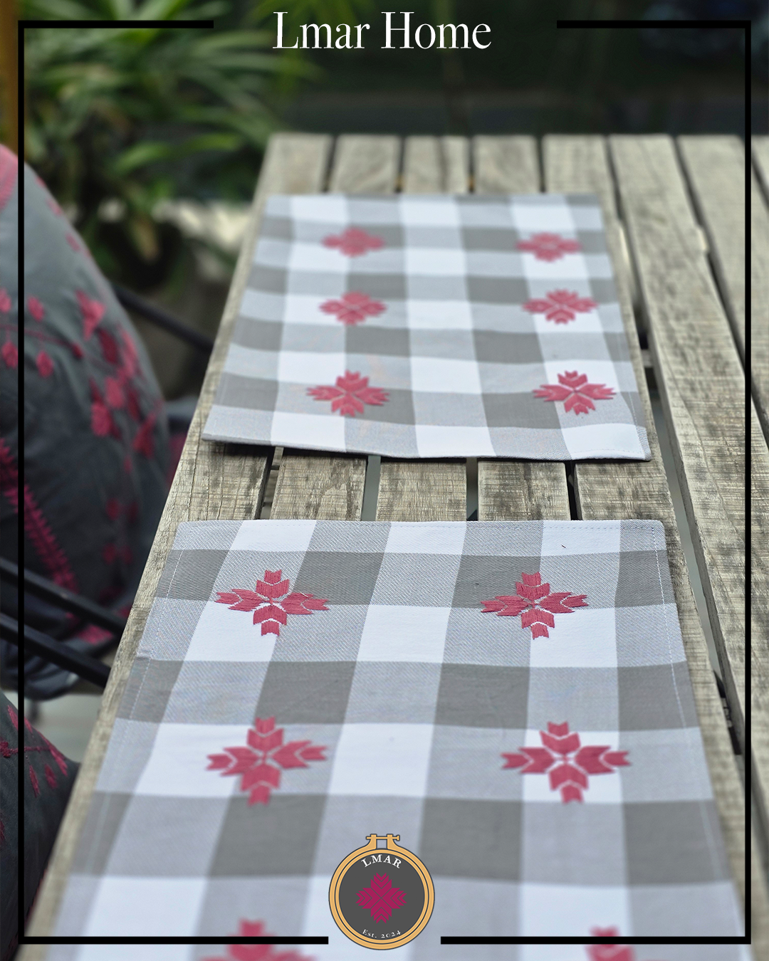 Table Mats - H107