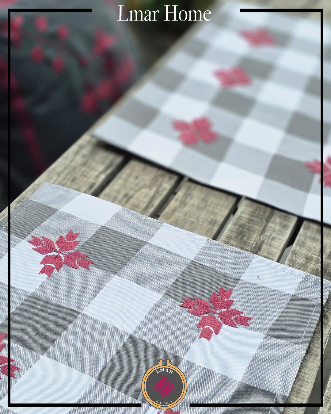 Table Mats - H107