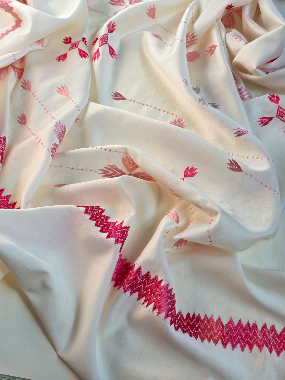 Silk Chaadar - 8044
