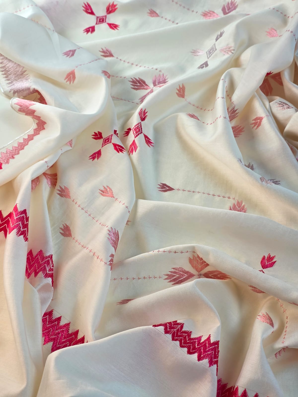 Silk Chaadar - 8044